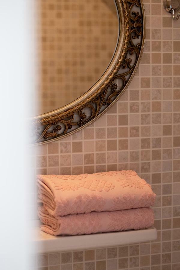 Suviste Guesthouse กูรัซซาเร ภายนอก รูปภาพ